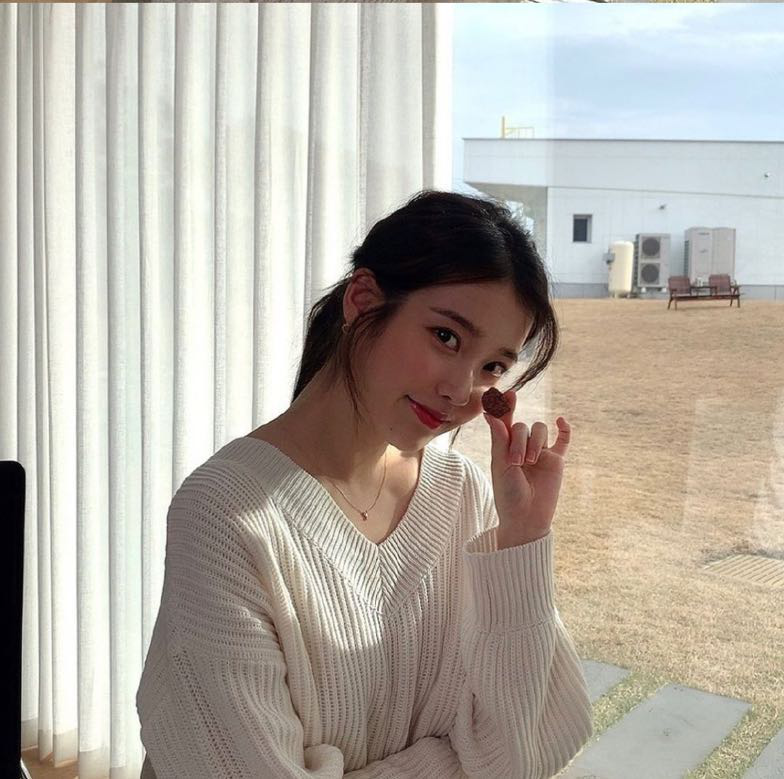 IU＾ȷ紩ͷʾԡ֯׺Ů